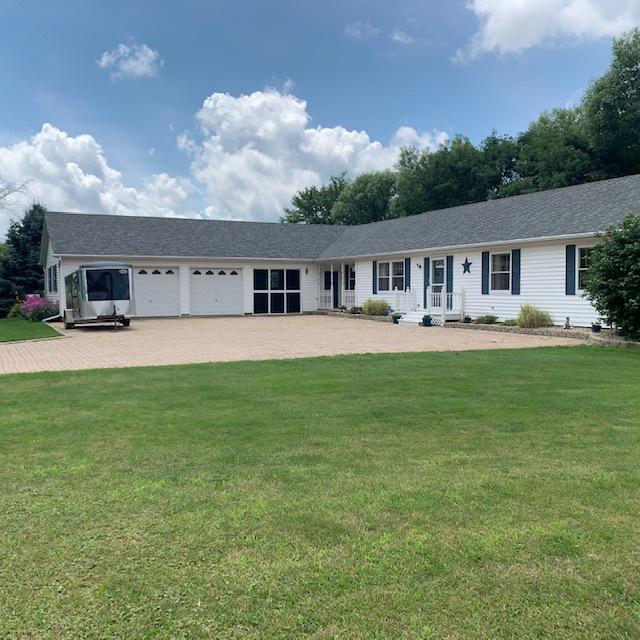 1303 Steward Rd., Steward, IL 60553