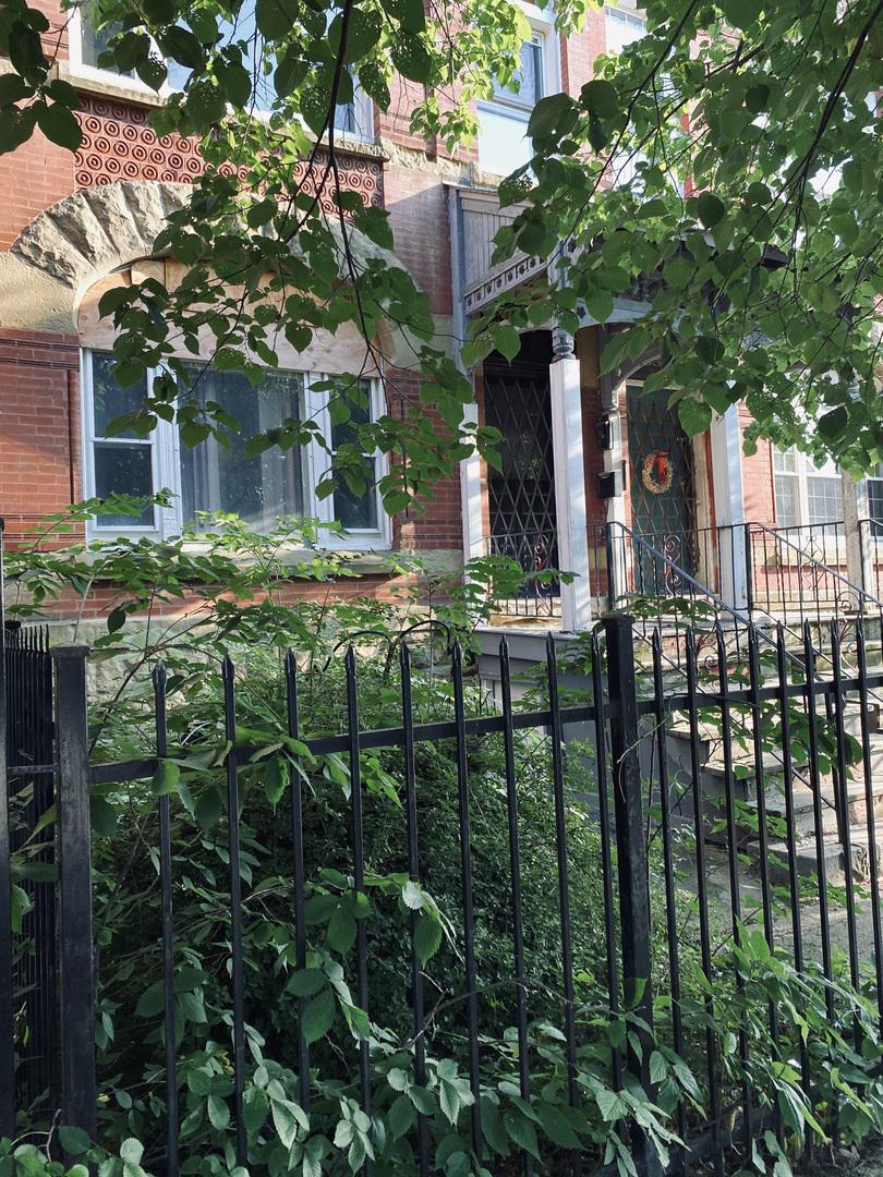 2253 W Monroe St., Chicago, IL 60612