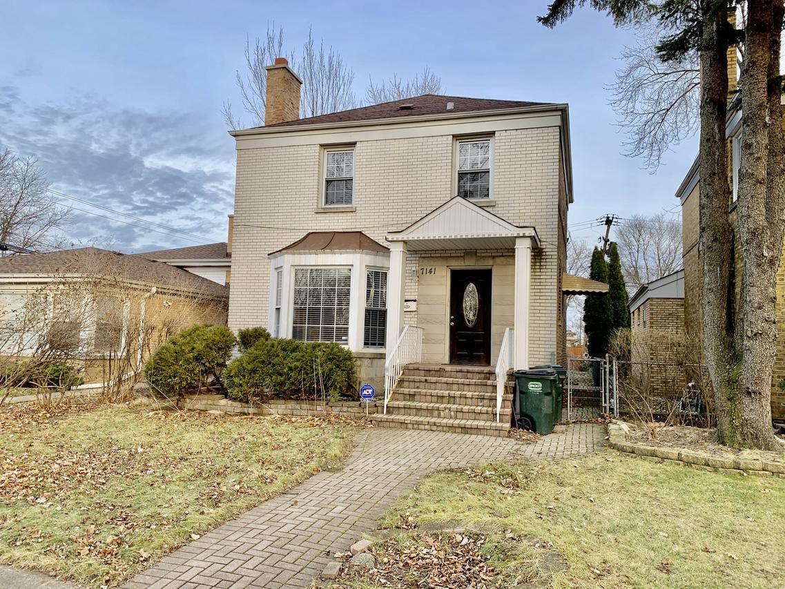 7141 N Kedvale Ave., Lincolnwood, IL 60712