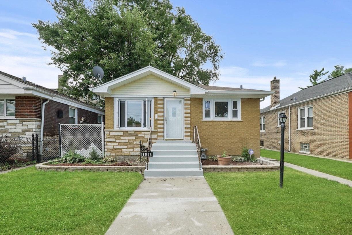 11016 S Eberhart Ave., Chicago, IL 60628