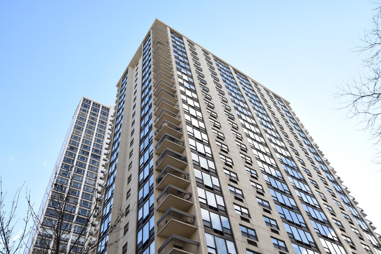 1313 N Ritchie Ct. #2506, Chicago, IL 60610