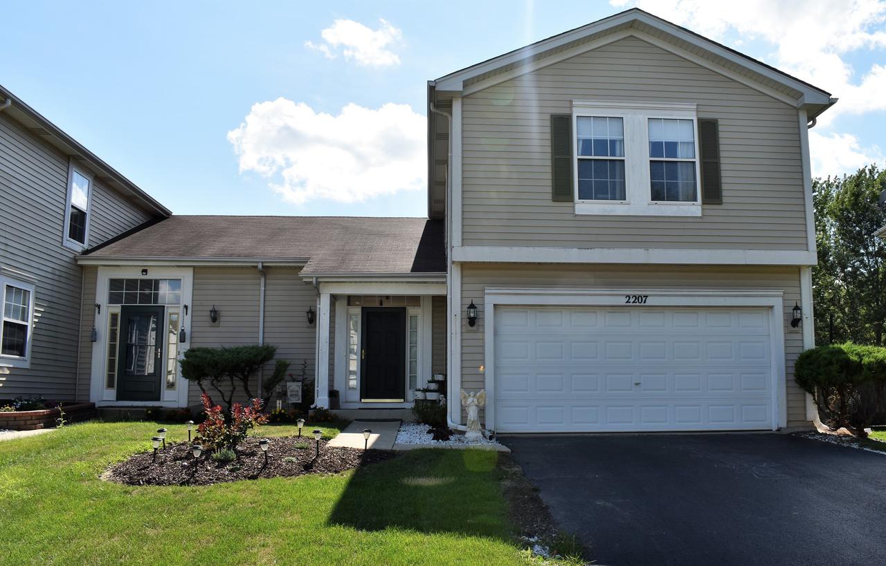 2207 Carpenter Ave., Plainfield, IL 60586