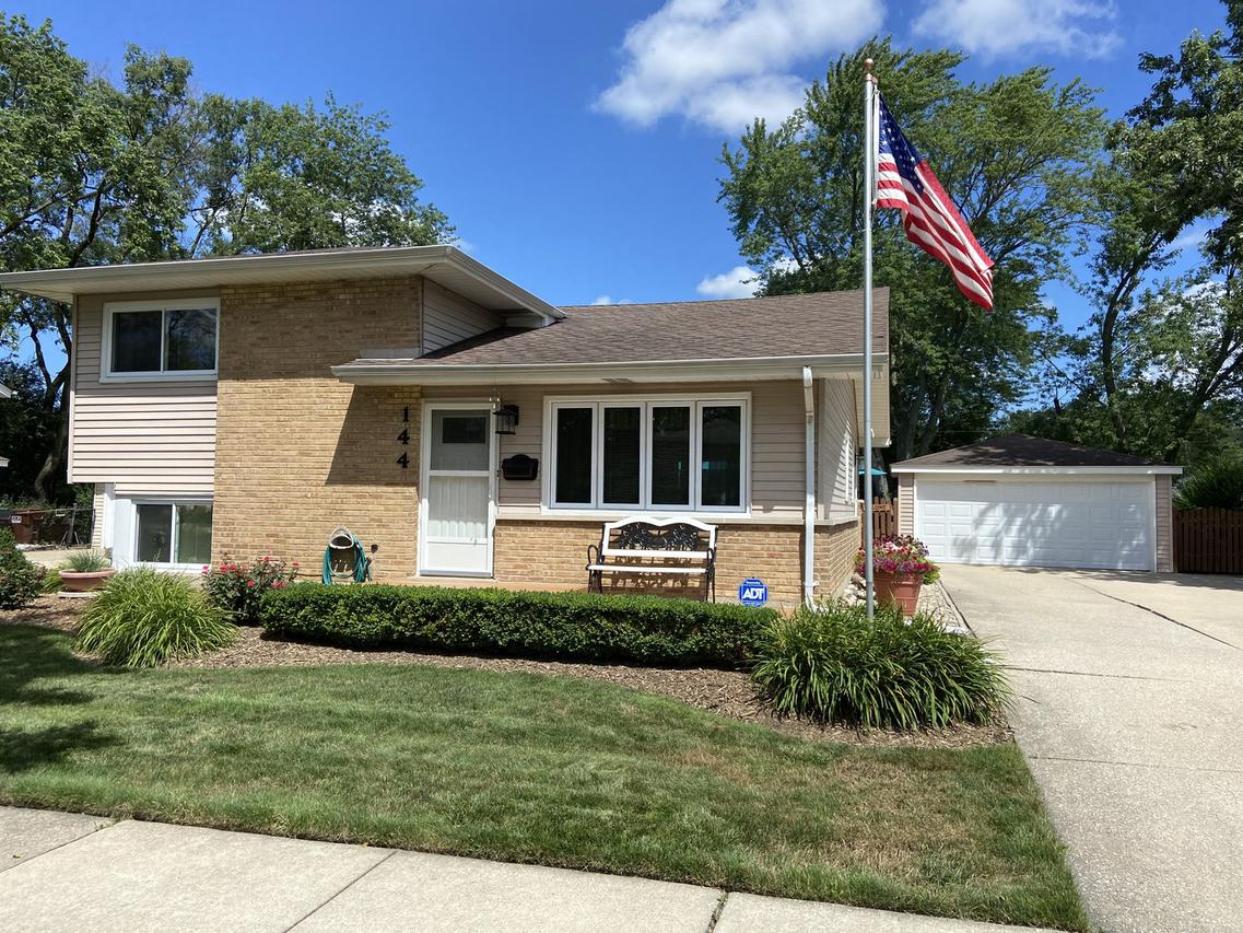144 Westwood Dr., Park Forest, IL 60466
