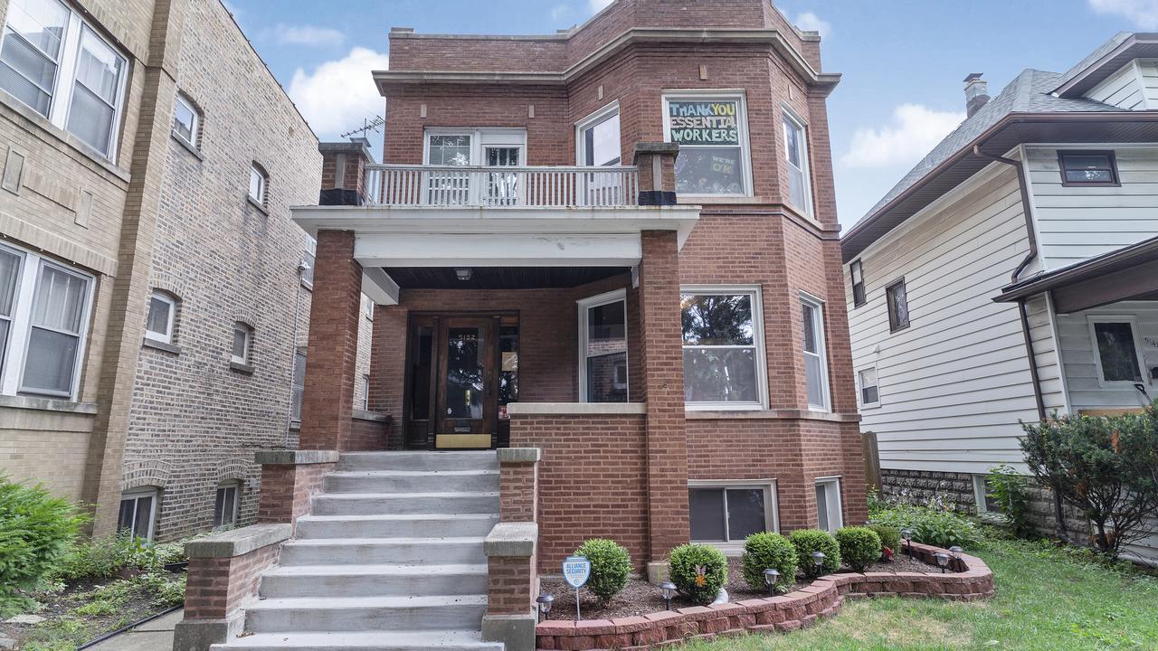 [Address Hidden by Seller], Chicago, IL 60641