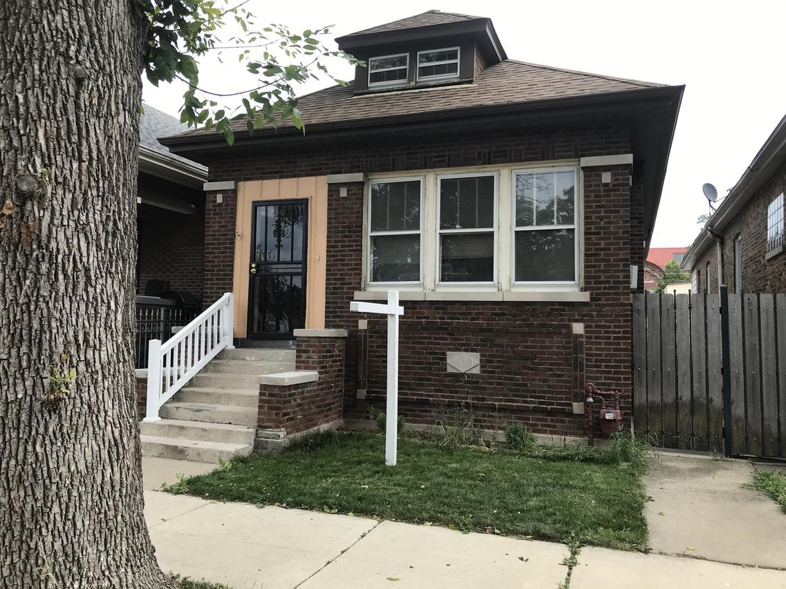 6503 S Whipple St., Chicago, IL 60629