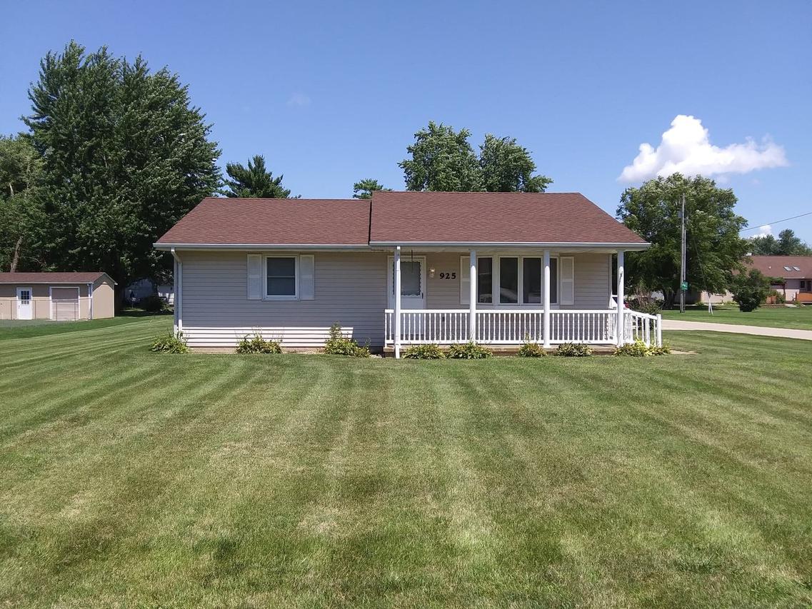 925 E High St., Hennepin, IL 61327