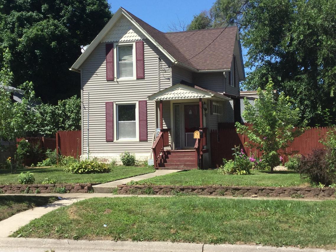 1311 Ashland Ave., Rockford, IL 61101