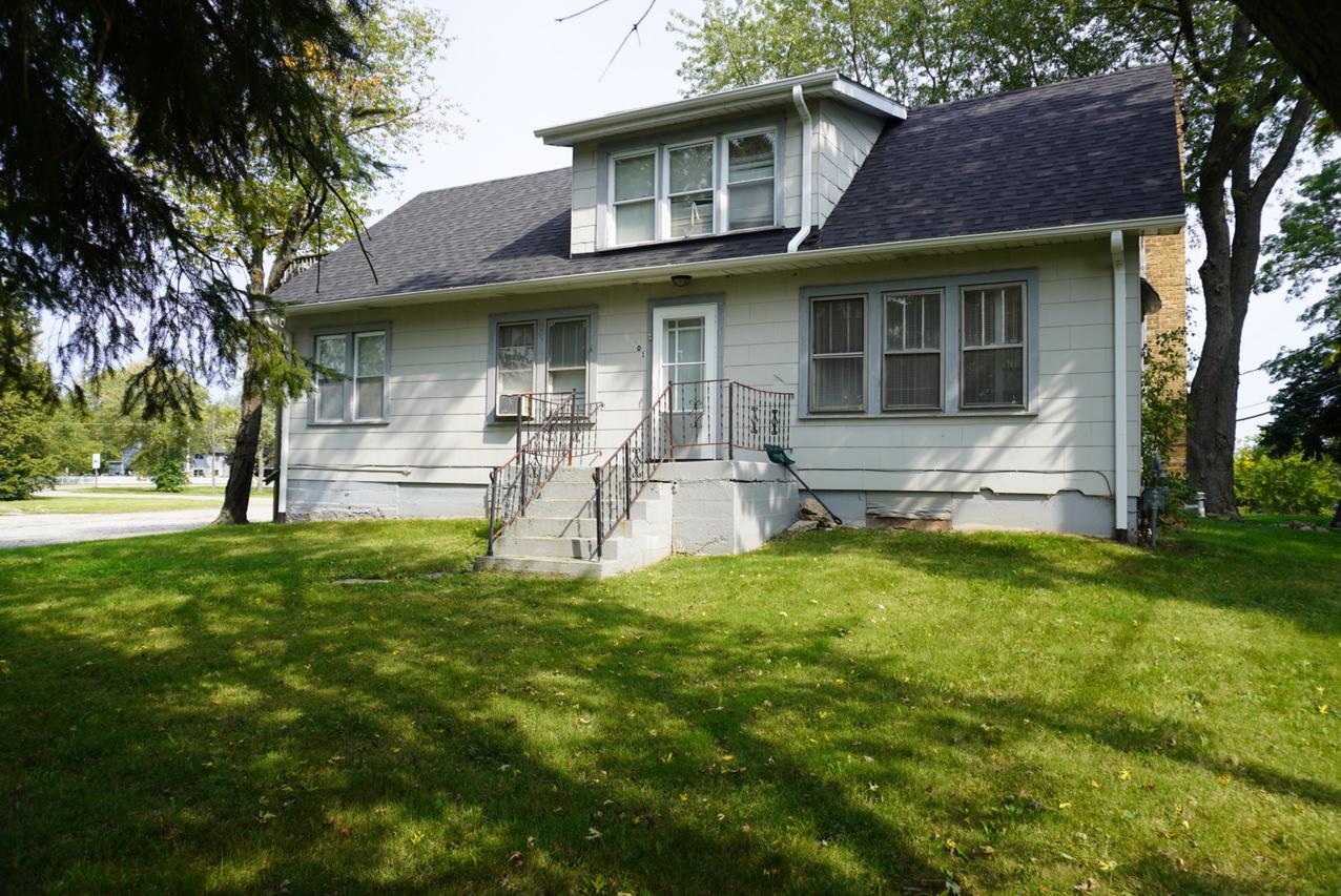 37701 N Green Bay Rd., Beach Park, IL 60087