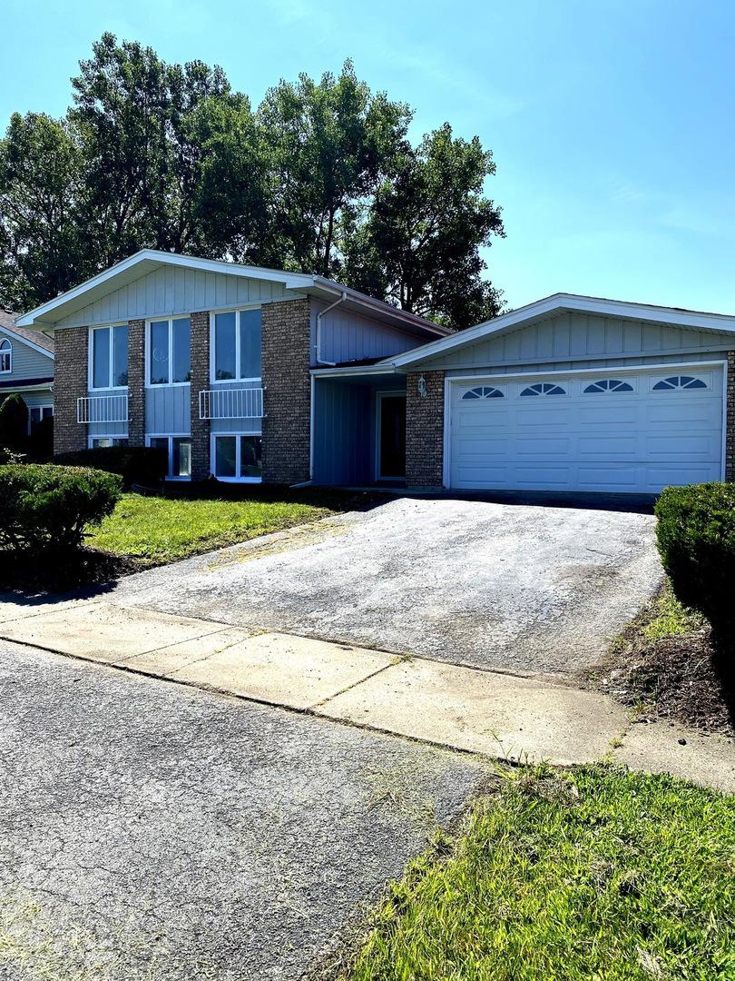 17908 Millstone Rd., Hazel Crest, IL 60429