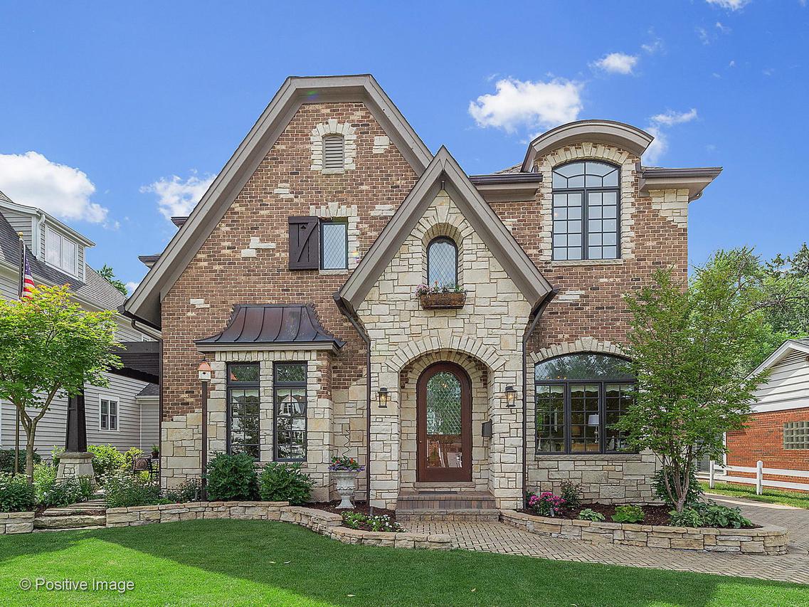 4220 Linden Ave., Western Springs, IL 60558