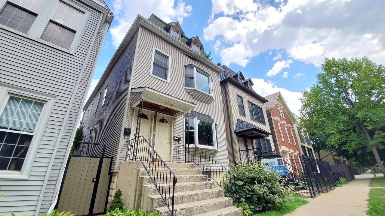 2309 N Campbell Ave., Chicago, IL 60647
