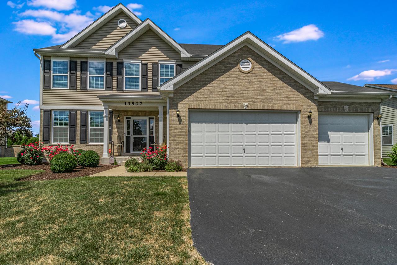 13507 Rockefeller Cir., Plainfield, IL 60544