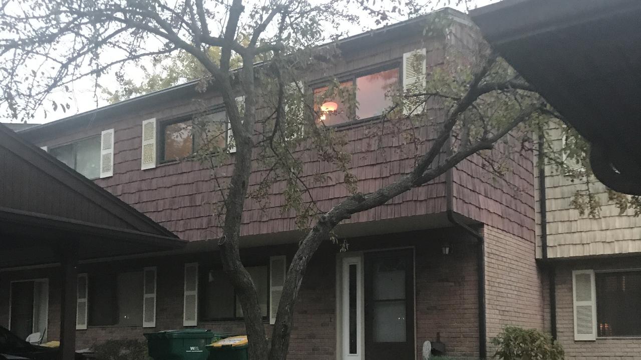 1784 Delaware Tr., Wheeling, IL 60090