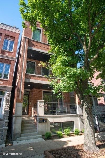 2250 W Roscoe St. #1, Chicago, IL 60618