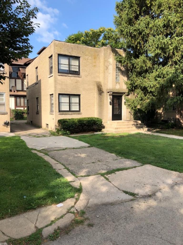 212 Carlton Ter., Rockford, IL 61103