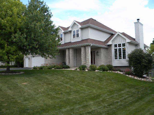 9239 Forest Ridge Dr., Roscoe, IL 61073