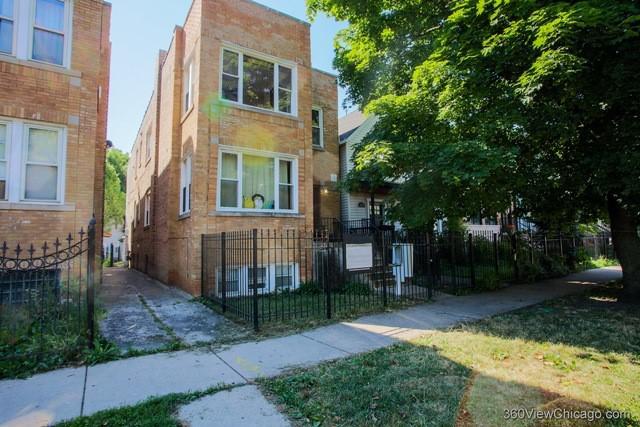 3063 N Gresham Ave., Chicago, IL 60618