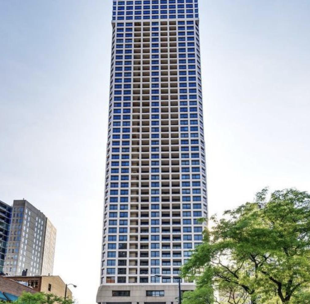 1030 N State St. #46L, Chicago, IL 60610