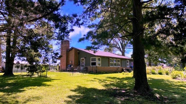 4232 E Lincoln Trail Rd., Fithian, IL 61844