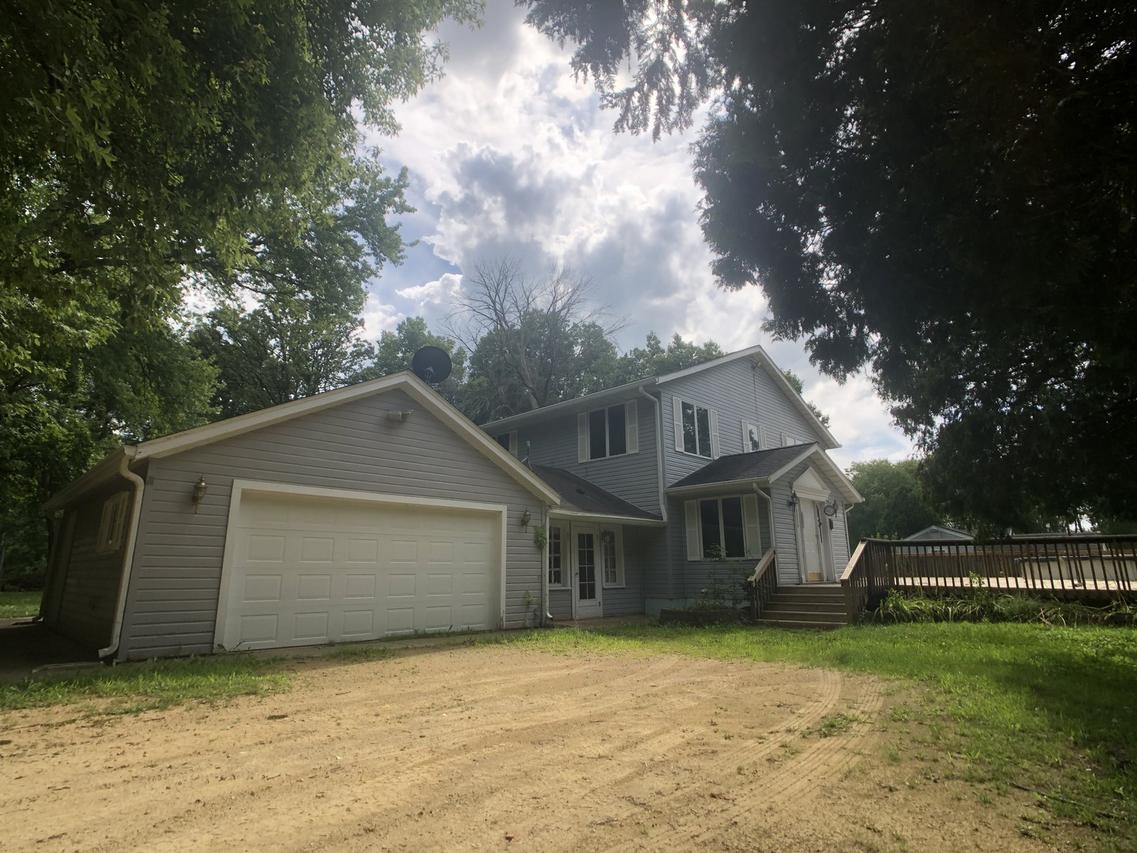 8826 S Main St., Rockford, IL 61102
