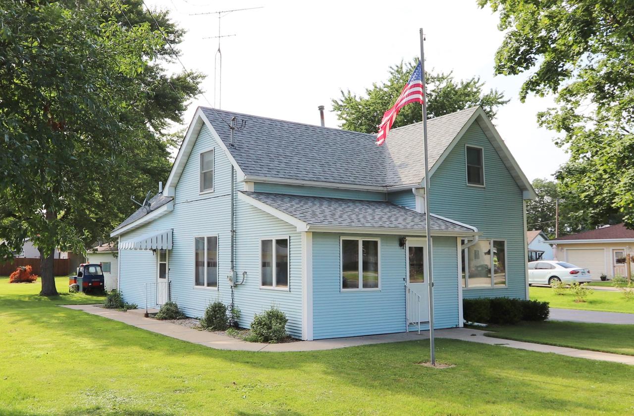 311 N Cedar St., Gardner, IL 60424