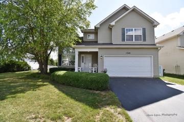 1348 Oakland Cir., North Aurora, IL 60542