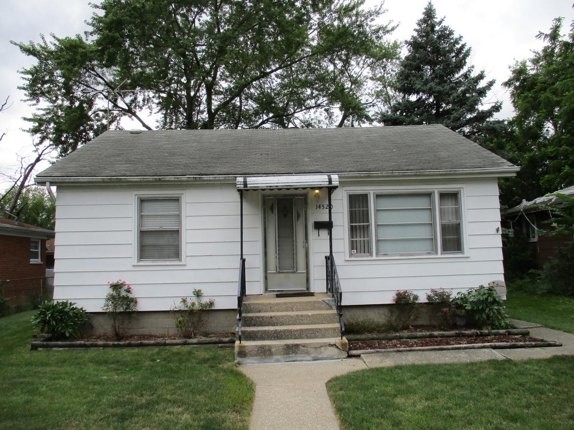 14520 Jefferson St., Harvey, IL 60426