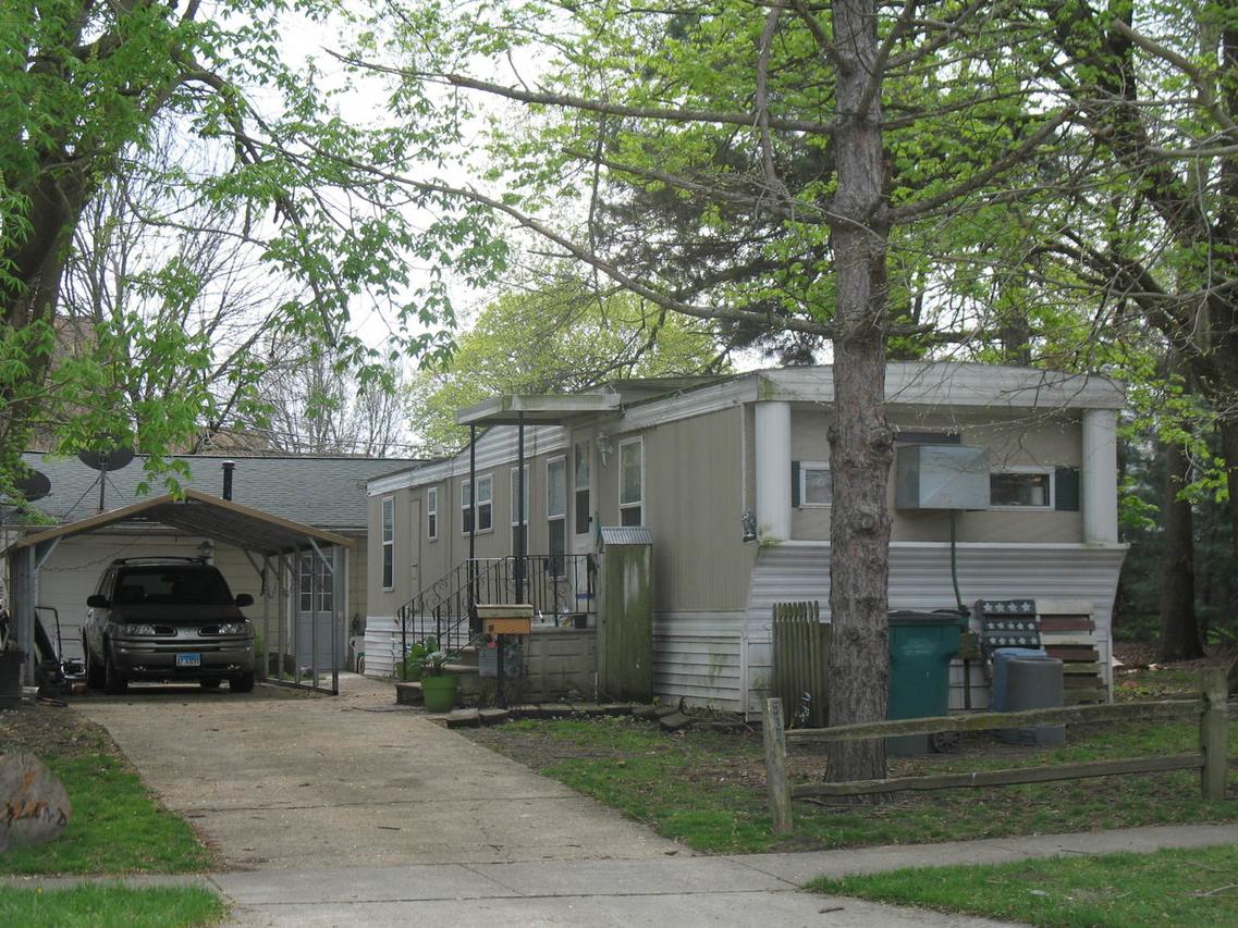 504 E Washington St., Clinton, IL 61727