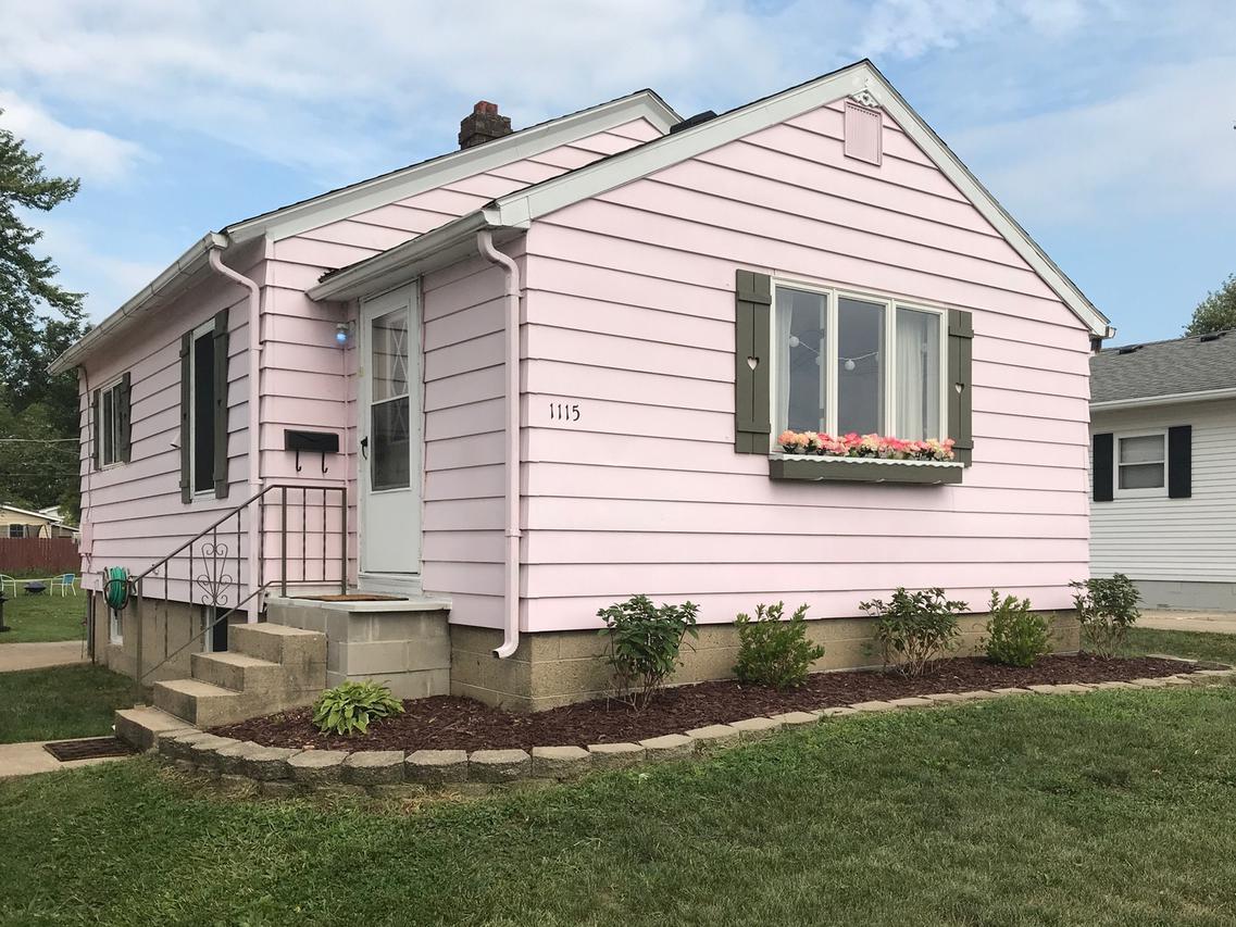 1115 S 7th St., Dekalb, IL 60115
