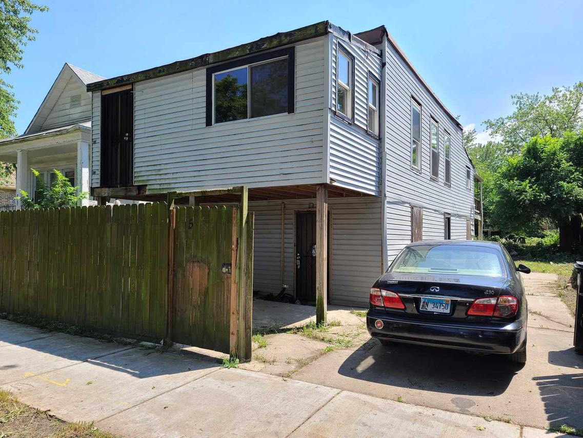 543 E 92nd St., Chicago, IL 60619