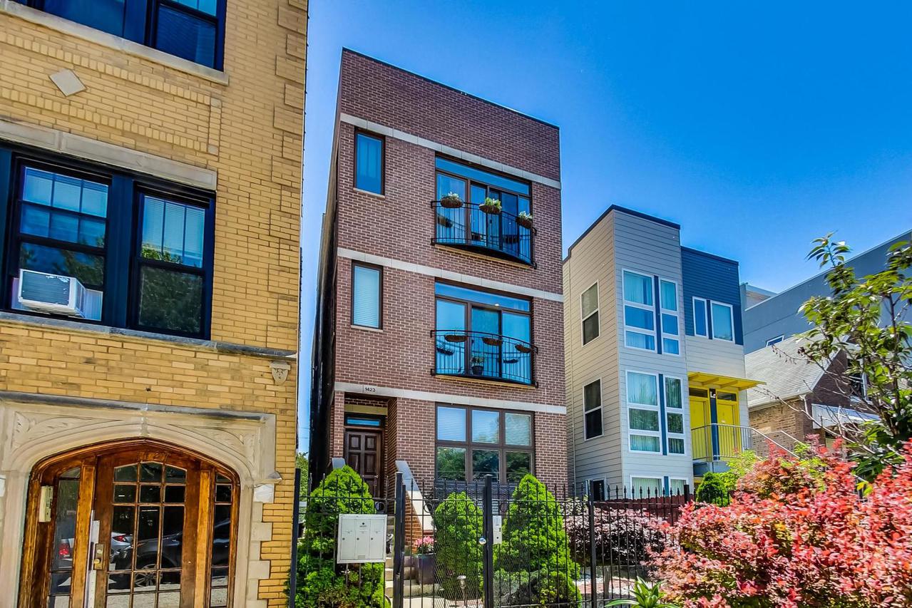1423 N Artesian Ave. #1, Chicago, IL 60622
