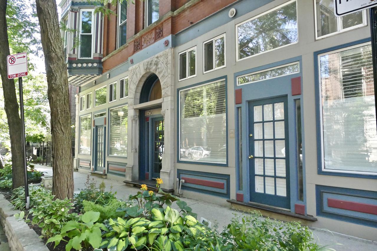 [Address Hidden by Seller], Chicago, IL 60614
