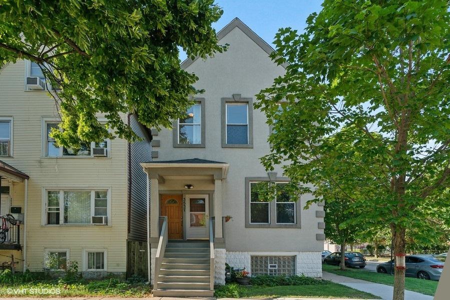 3537 W Lyndale St., Chicago, IL 60647