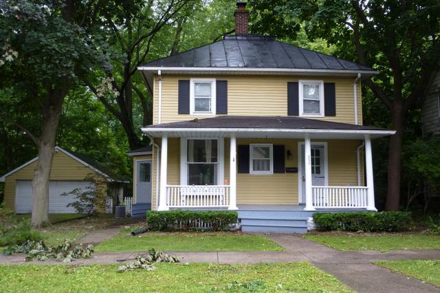 325 N Sleight St., Naperville, IL 60540
