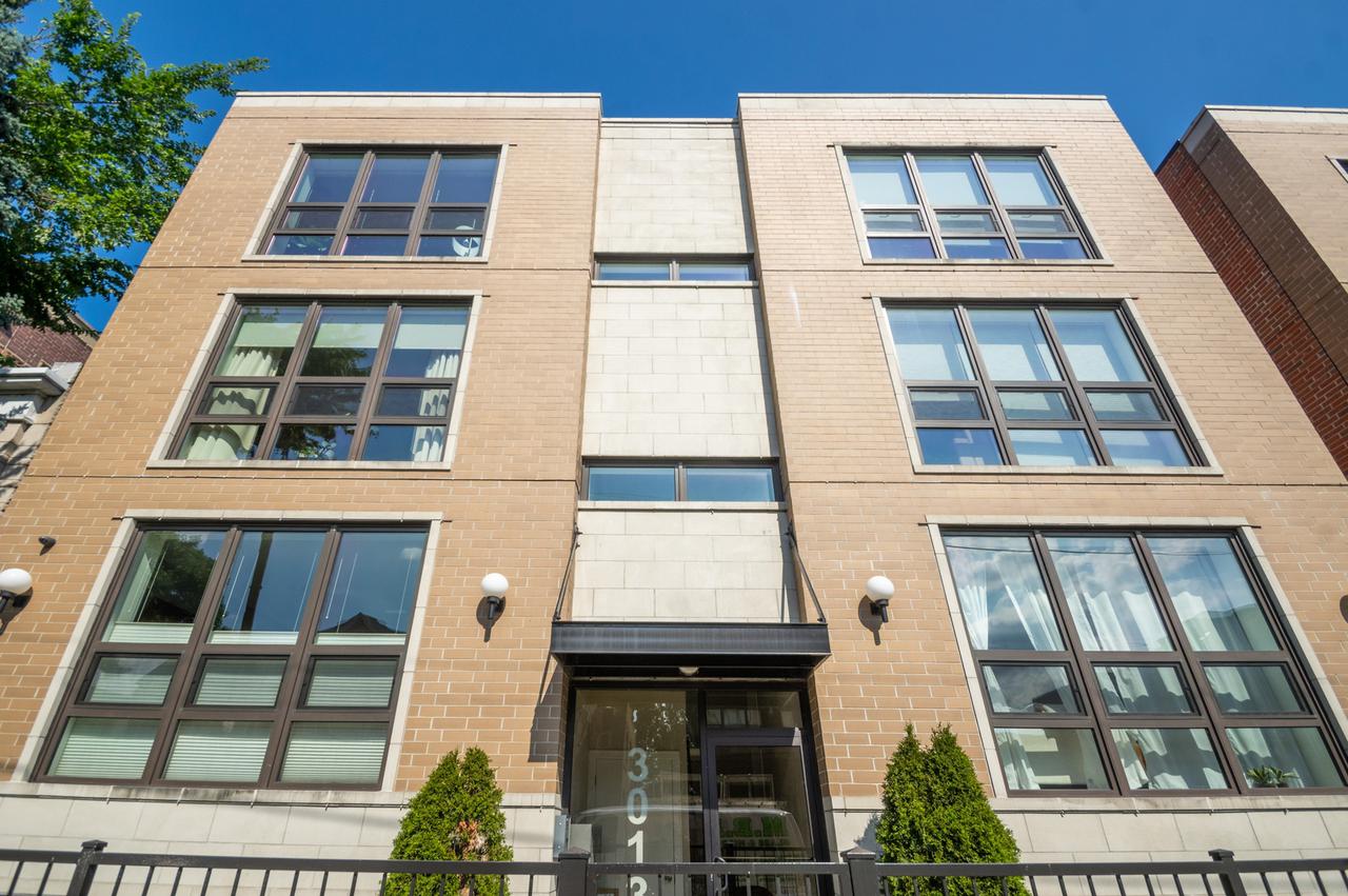 3013 N California Ave. #2N, Chicago, IL 60618