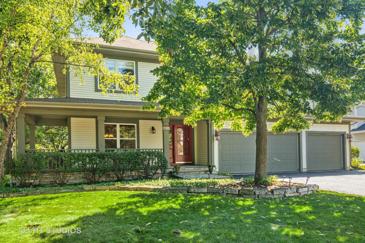8011 Cripple Creek Dr., Long Grove, IL 60047