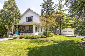 121 S Brainard Ave., La Grange, IL 60525