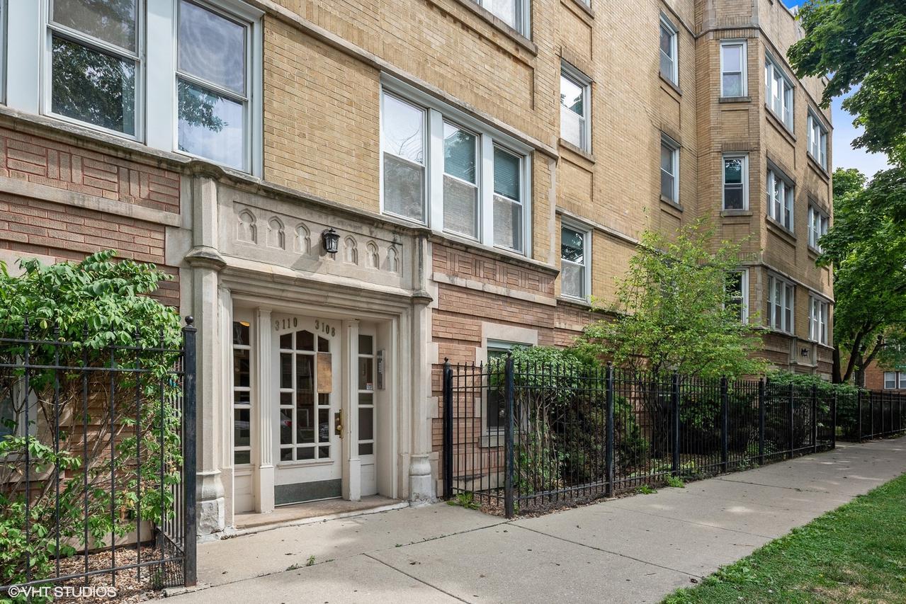 3108 W Berteau Ave. #2, Chicago, IL 60618