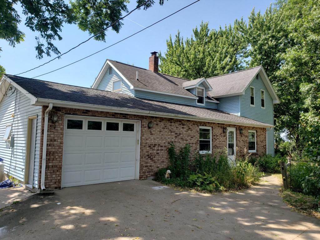 28207 Buena Vista Dr., Rock Falls, IL 61071