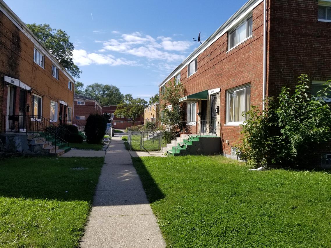 1204 S 16th Ave. #C, Maywood, IL 60153