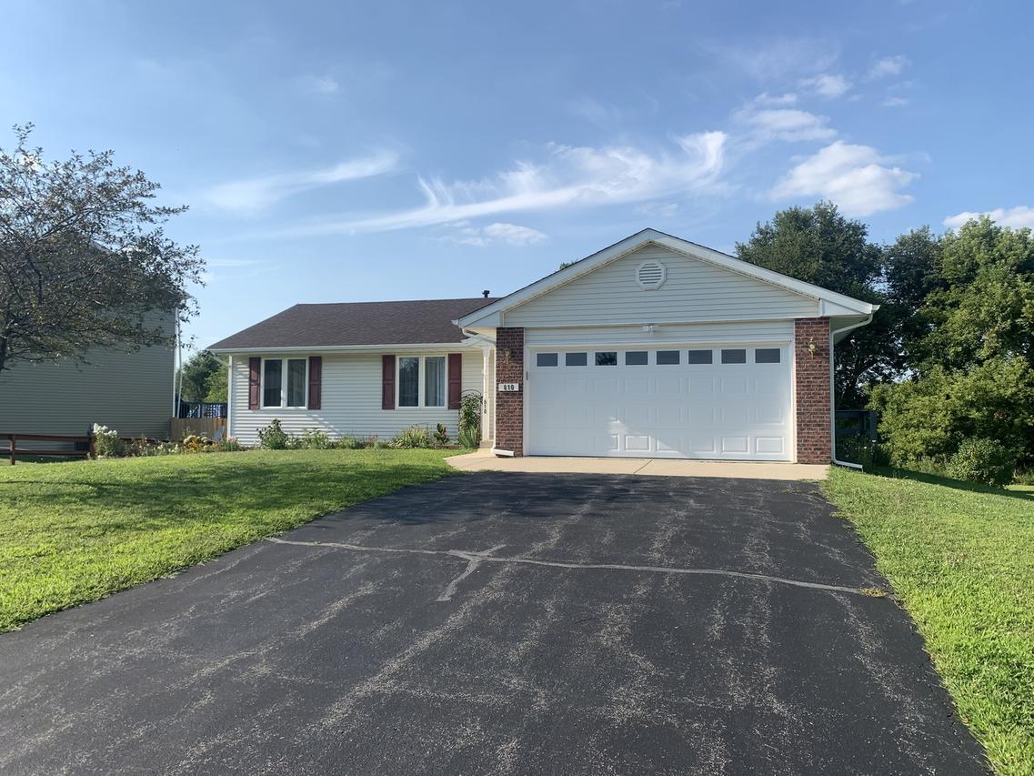 610 Pembroke (sbr) St., Pecatonica, IL 61063