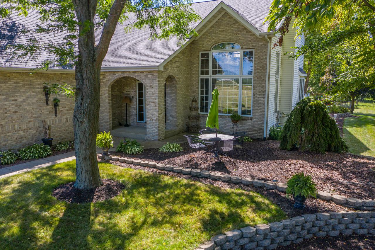 2900 N Kilbuck Rd., Lindenwood, IL 61049