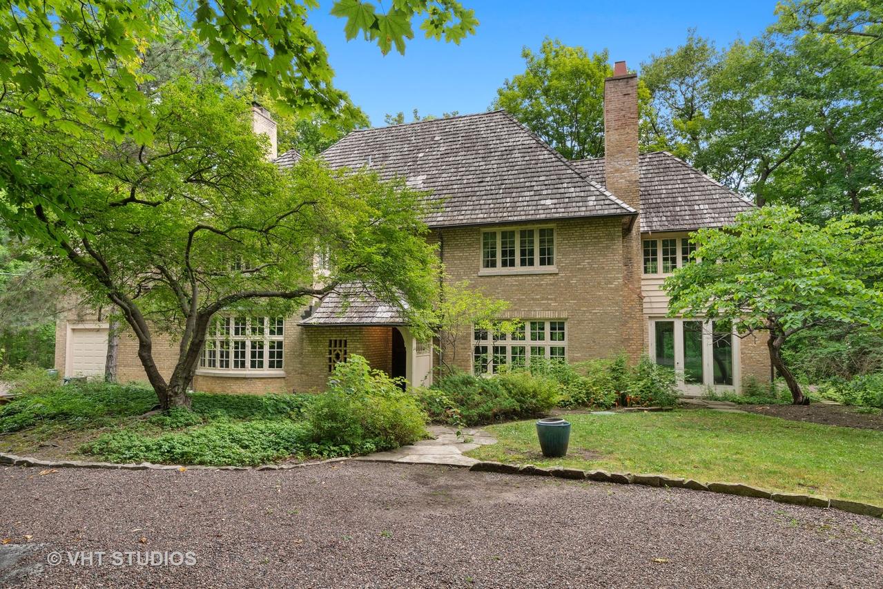 327 Marshman Ave., Highland Park, IL 60035