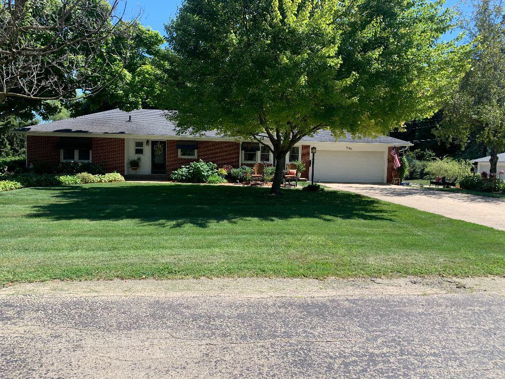 1105 S Homestead Ave., Freeport, IL 61032