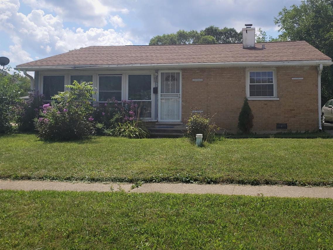 16558 Oxford Dr., Markham, IL 60426
