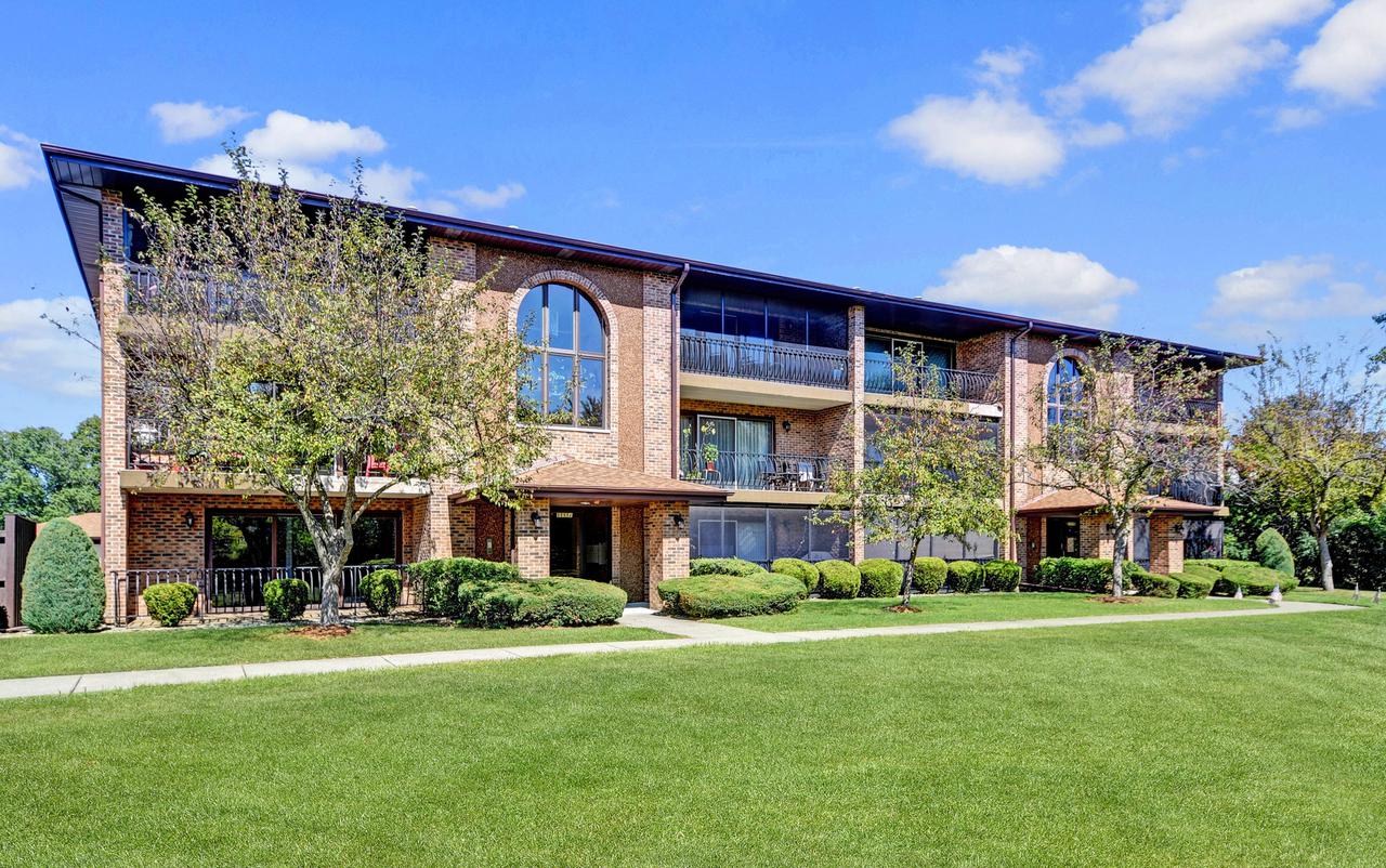 11117 Heritage Dr. #3C, Palos Hills, IL 60465
