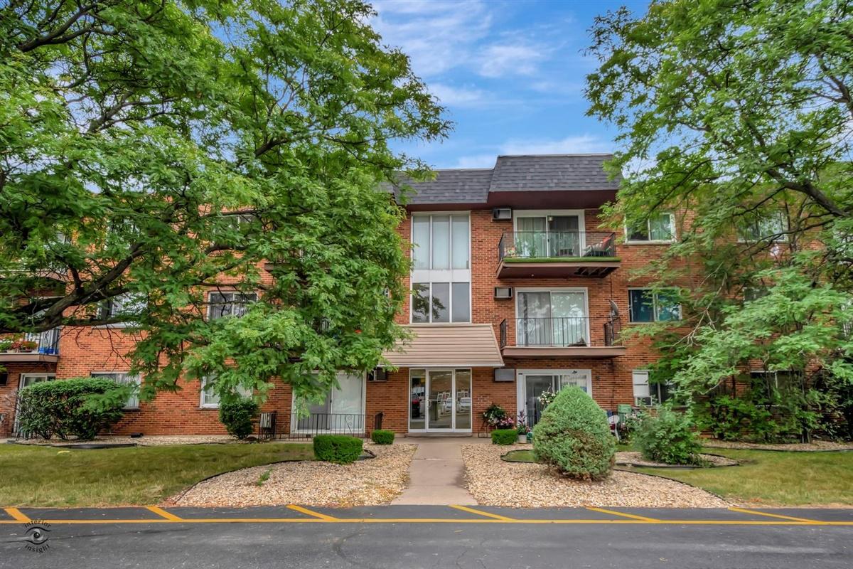 11245 S Harlem Ave. #B2, Worth, IL 60482