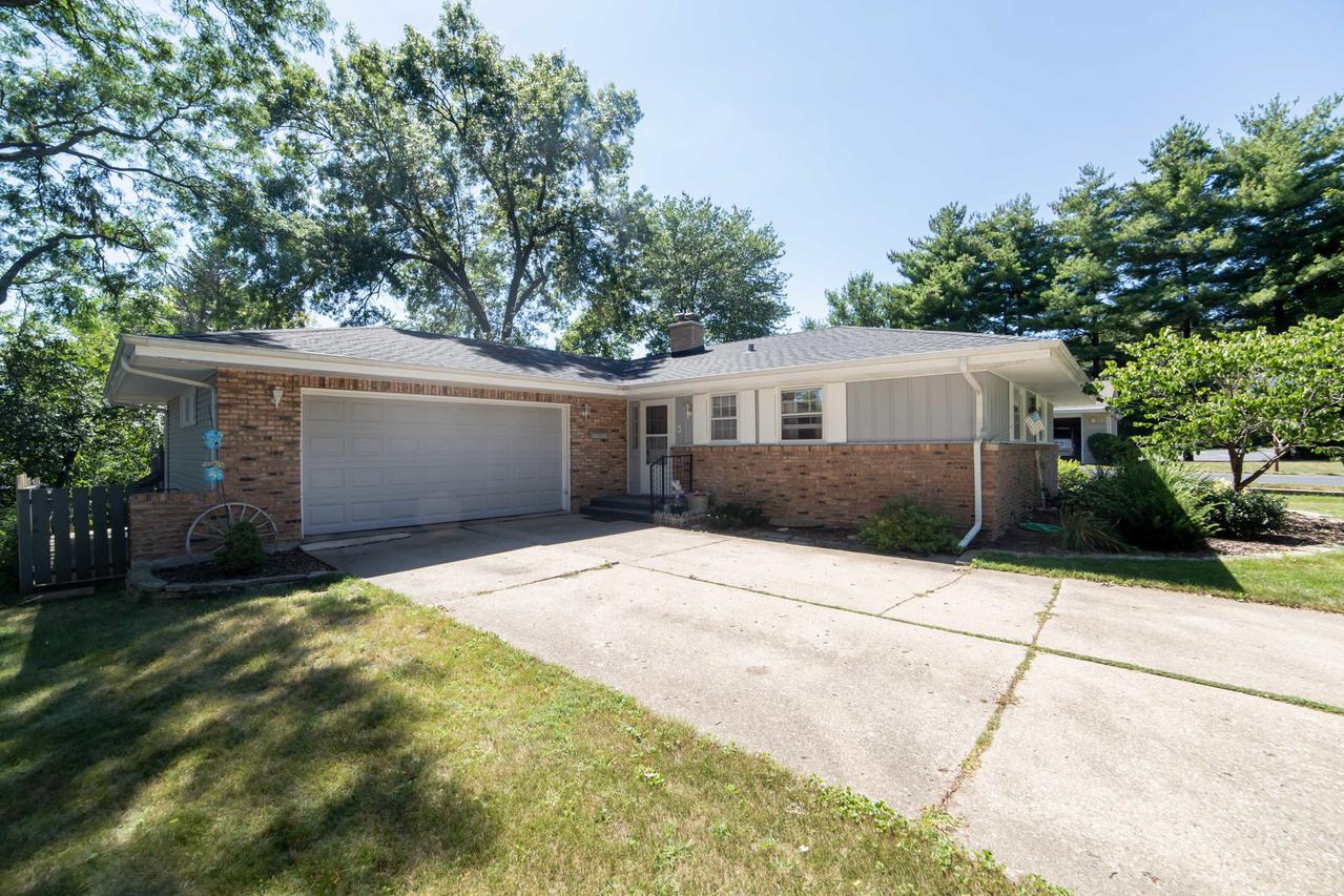 3411 Lauderdale Ln., Rockford, IL 61107
