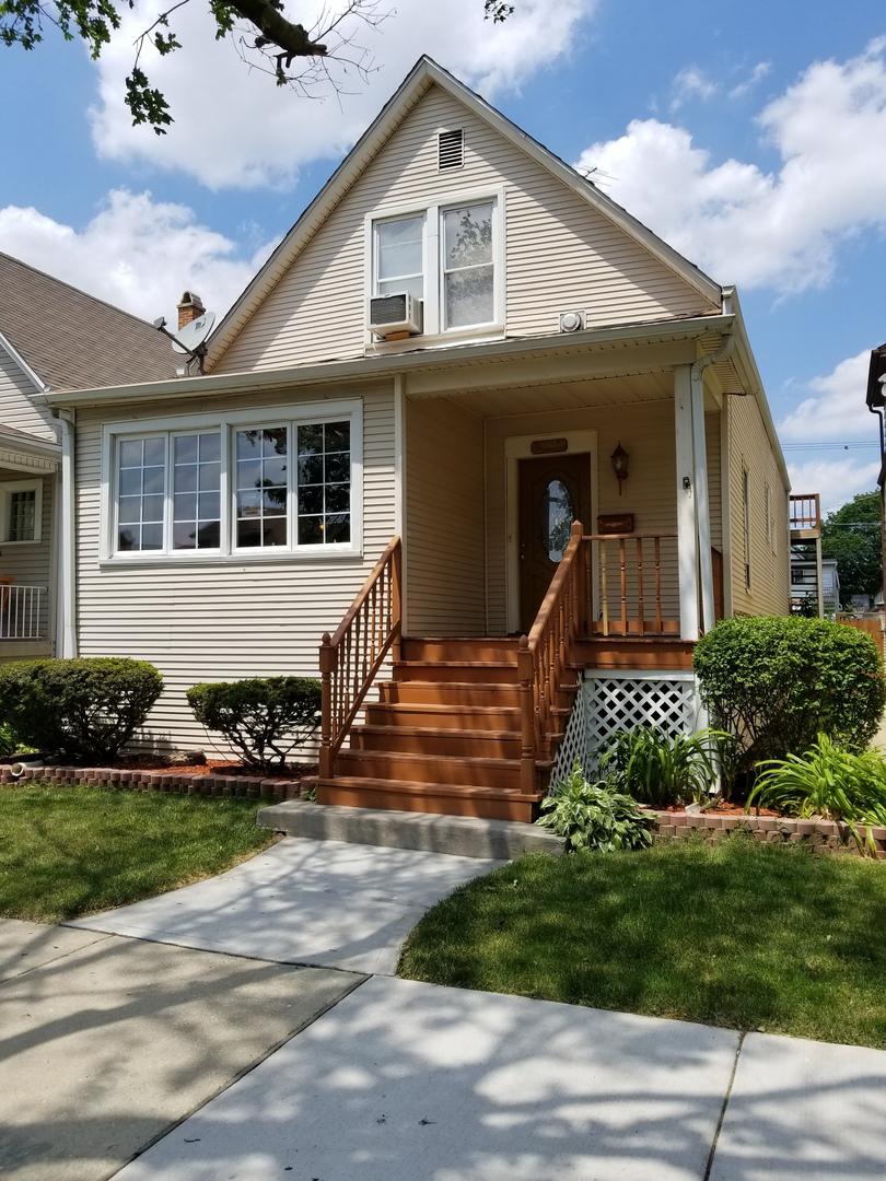 5010 W Waveland Ave., Chicago, IL 60641