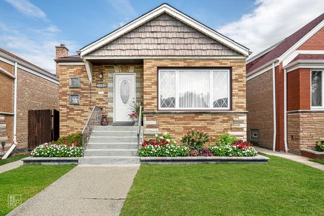 7233 S Hamlin Ave., Chicago, IL 60629